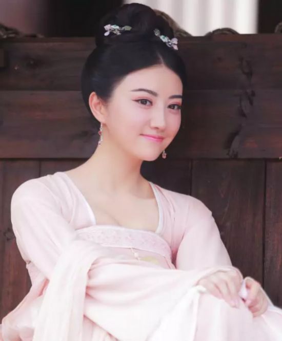 《大唐荣耀》景甜舒畅只差一岁 景甜舒畅演技