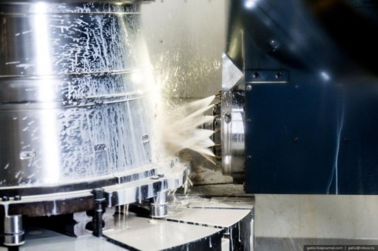 俄副总理不屑美军反导系统:新导弹可将其撕碎