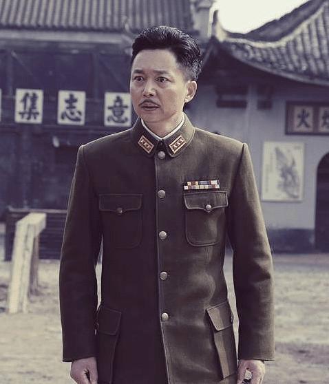 鲜作家收入_内地「90后」作家嚐鲜影视产业