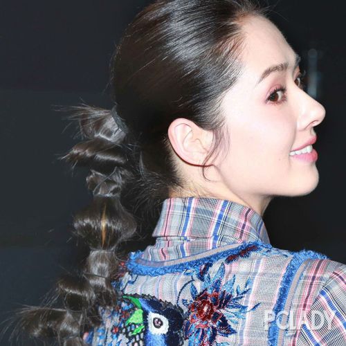 别抱怨黑长直戏路窄了！国民老公郭碧婷就是行走的发型书啊