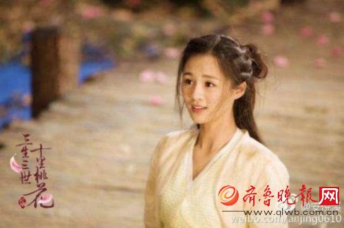 《三生三世十里桃花》素锦被除仙籍打入轮回 