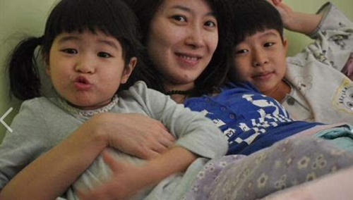 王柏川出轨了?小三张棪琰老公是谁照片背景