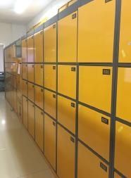 凤凰机场推自助行李寄存服务 输密码就能取行