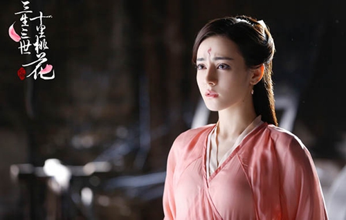 甜蜜蜜 《三生三世十里桃花》细数东华帝君对凤九的动情时刻(组图)
