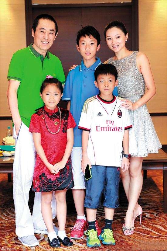 黄磊老婆怀三胎 盘点有三四个孩子的明星大家