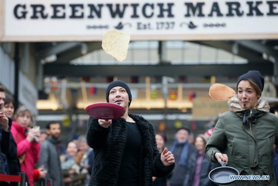 BRITAIN-LONDON-PANCAKE WARMUP RACE