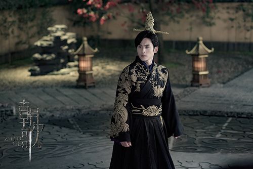 《朝歌》李一桐男装英姿飒爽 张哲瀚演姬发 米热深情演绎武庚 吴谨言诠释妲己