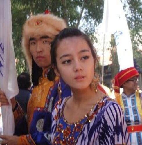 《三生三世十里桃花》凤九迪丽热巴大学旧照曝