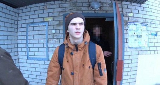 危险!俄青少年沉迷蓝鲸网游接连发生自杀事