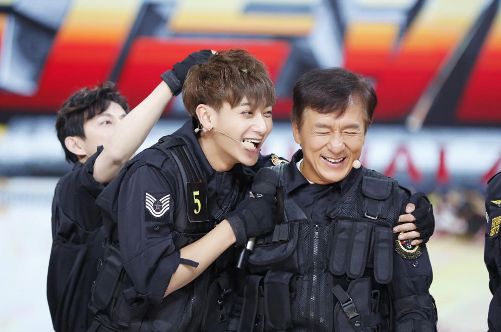 杨幂黄子韬迪丽热巴郑爽 他们的童年都很神奇