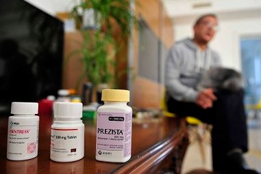六开彩宝马一肖:艾滋病零歧视日 听听存活最久的艾滋病人自述