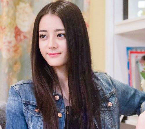 杨幂刘亦菲赵丽颖迪丽热巴谢娜长直发造型 看