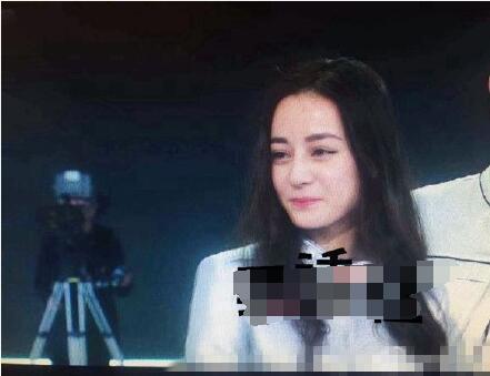 奔跑吧兄弟第五季迪丽热巴长得美被 排挤 ?只