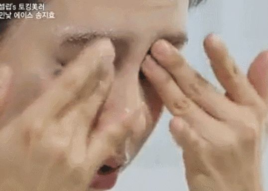 卸了妆的芭比娃娃秒变淳朴girl 洗脸这件小事你做到位了吗？