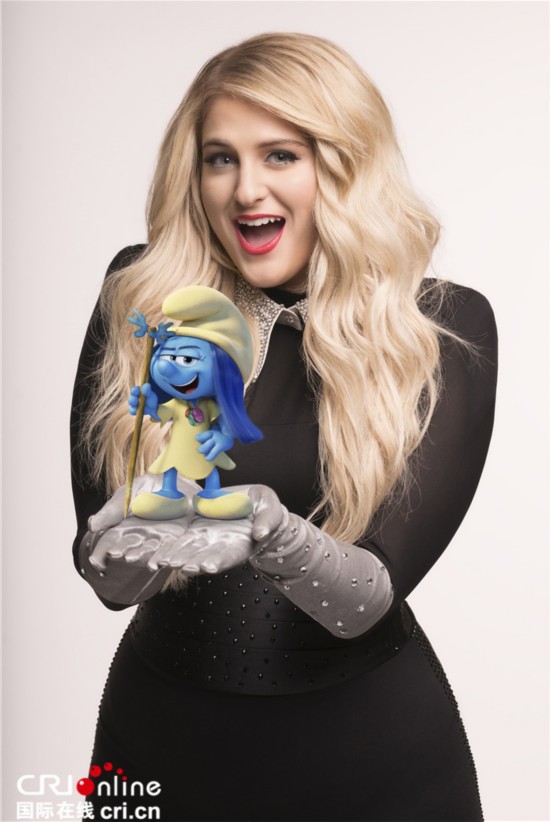 《蓝精灵》MV动感欢快 蓝妹妹领队丛林嗨玩