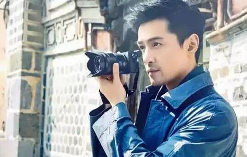 胡歌赴美深造急流勇退 出道12年把生活过成了