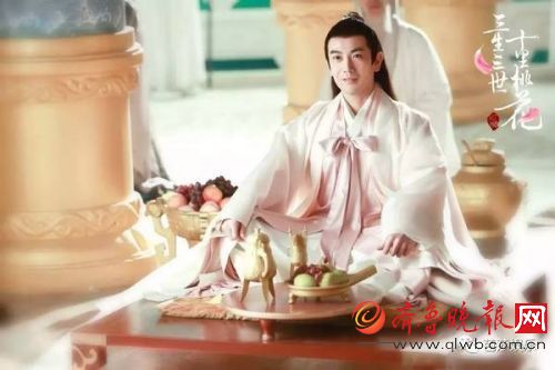 《三生三世十里桃花》折颜扮演者张智尧,曾竟