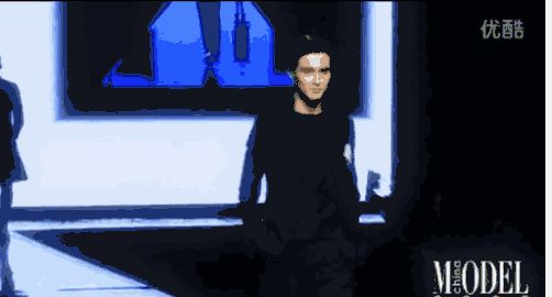 从中戏之耻到如今的东华帝君 高伟光竟然经历了这么多心酸！现实就是个傻白甜大叔