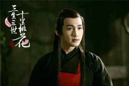 男星古装红衣大PK:张彬彬竟比杨洋胡歌还帅!(