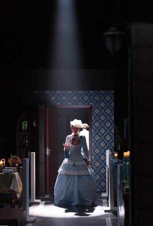 鬼鬼魏大勋秀恩爱 深夜古堡求 互动