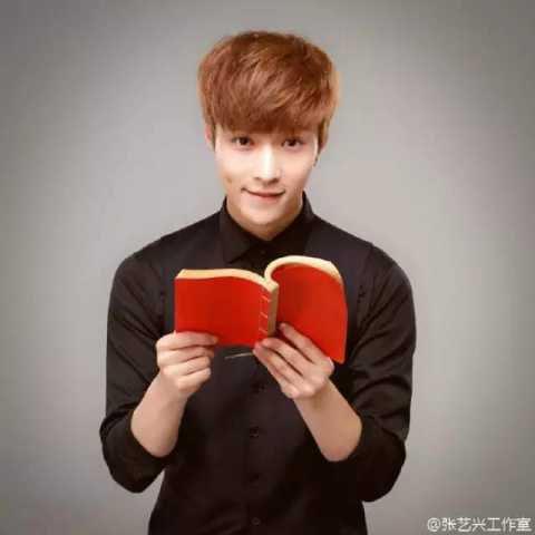 男神们引以为傲的资本:鹿晗的嘴张艺兴的酒窝