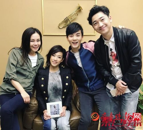 《歌手2017》第九场彭佳慧和梁博补位 加盟原