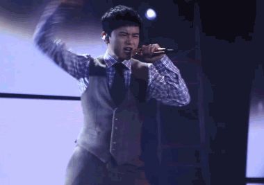 张杰歌舞动作绝了!网友:被唱歌耽误的杂技演员!
