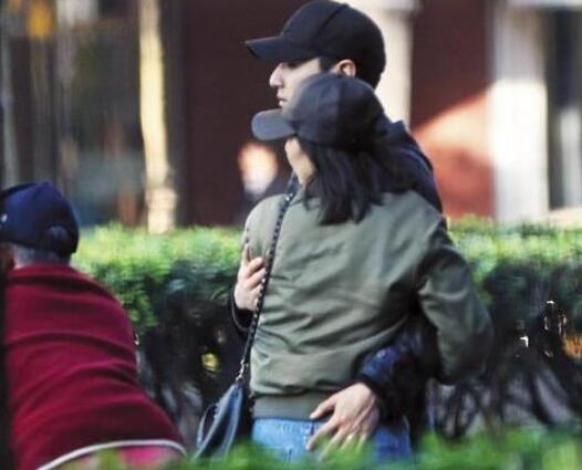 夜华 赵又廷迷倒四海八荒 揭戏外与高圆圆恩爱