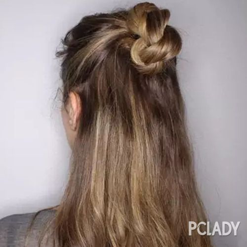 一秒变少女 林心如杨幂都在扎高耸半丸子头