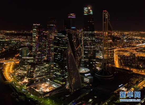 [7]��������ߣ�����˹���롰����һСʱ��� 