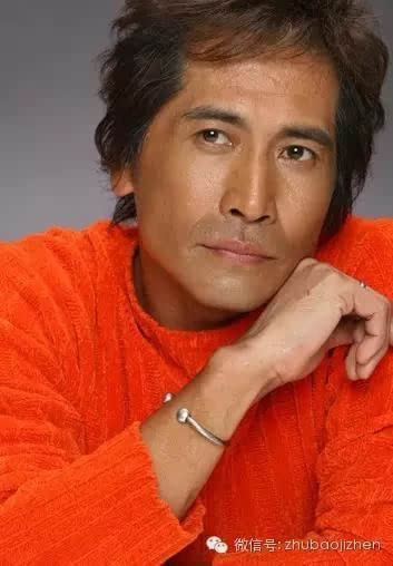 张雨绮爱鞋如痴杨幂是口红控 揭秘明星的私人