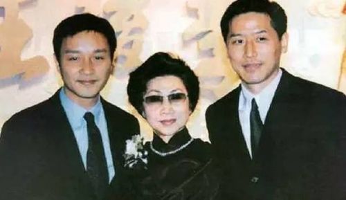 张国荣为何爱上唐鹤德?回顾两人18年情路