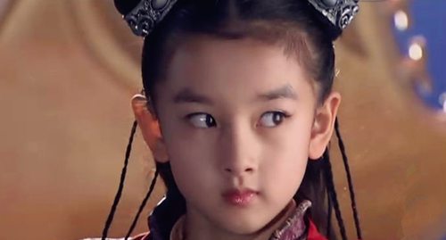 最美哪吒长大后颜值超刘亦菲,被称是刘亦菲赵