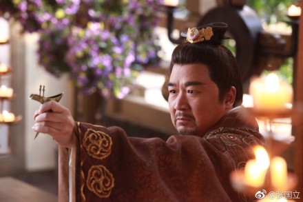 张国立粉丝破百万激动发微博 晒搞笑表情包庆