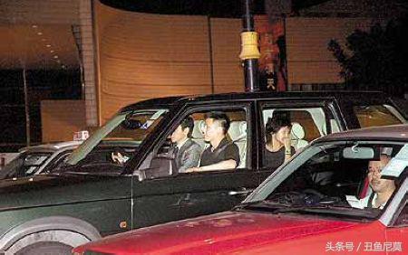 张国荣忌日其男友唐鹤德上热搜 张国唐鹤德幸