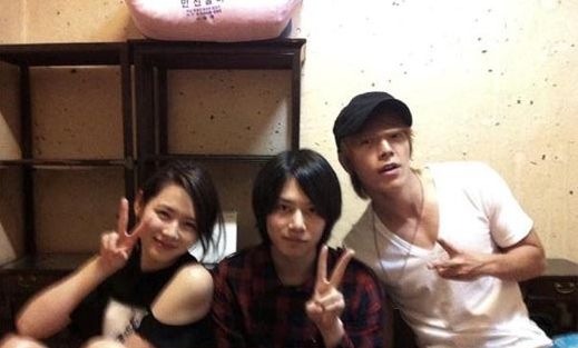 仲基宋慧乔赵寅成朴宝剑等不常见的明星朋友圈