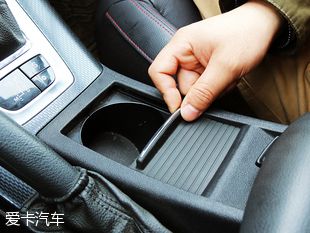 同车异主：法系双雄大比拼 508对决C5