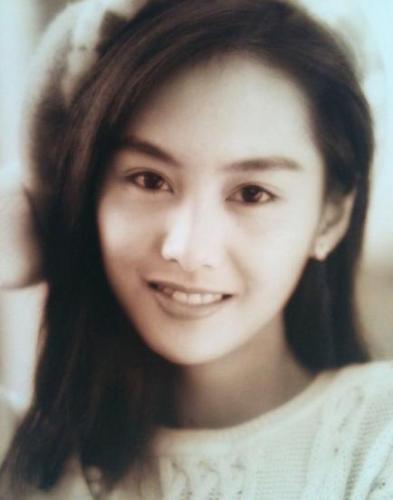 陈德容张柏芝朱茵 港台女星少女时期惊艳照美