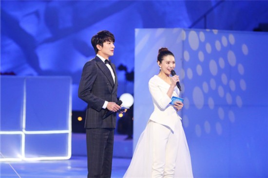 《跨界冰雪王》巅峰之夜林更新回归被公主抱