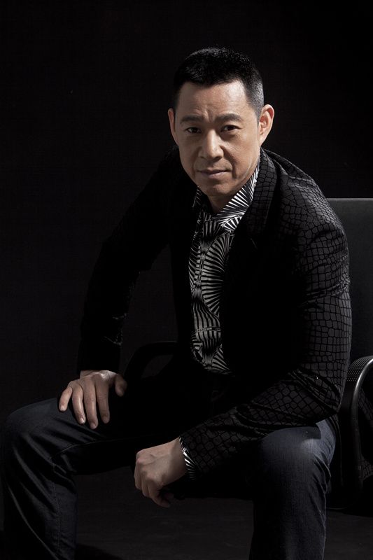新星老戏骨齐聚 《宣武门》张丰毅斯琴高娃加盟--人