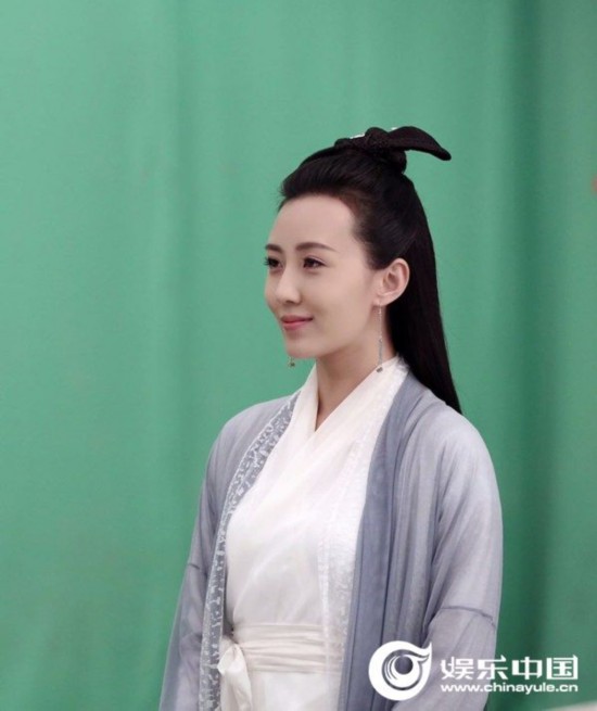 张墨锡《天乩之白蛇传说》仙气足 “神助攻”杨紫任嘉伦