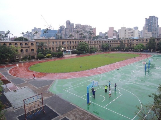 台湾昔日万人小学如今仅剩500人