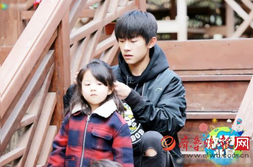 TFboys粉丝互撕!王俊凯王源易烊千玺各自为营