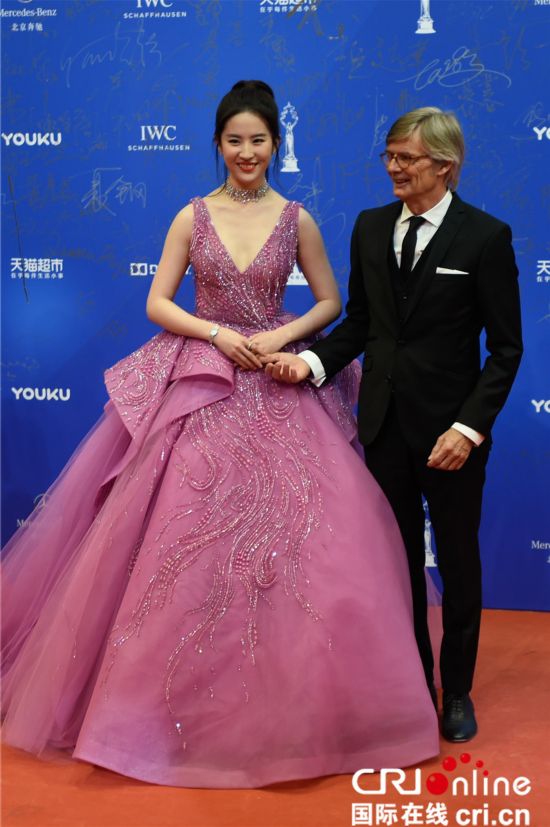 第七届北京国际电影节红毯 刘亦菲赵丽颖林志