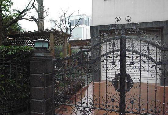 谢娜赵本山刘翔宋祖英 明星豪宅哪个最惊人