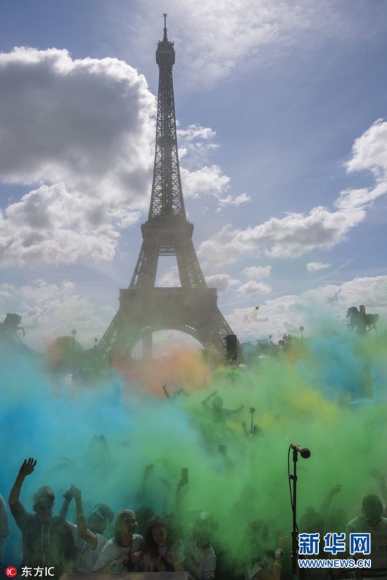 ������ʱ��2017��4��16�գ��������裬2017������ɫ�ܾ��У����ھۼ��ڰ��ƶ�����������ĩ���ݲ�ɫ�񻶡�