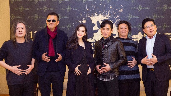 baby被质疑是代孕?盘点baby挺孕肚现身照