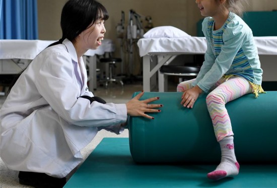 CHINA-XINJIANG-FOREIGN PATIENT-TRADITIONAL CHINESE MEDICINE (CN)