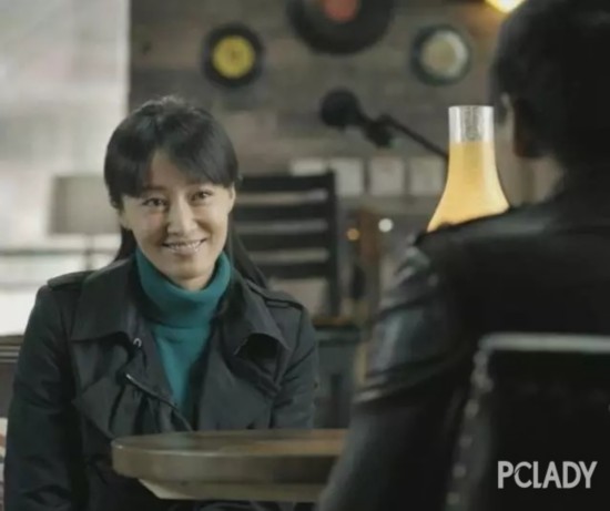 职场女性怎么穿？千万别学《人民的名义》
