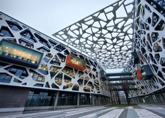 Alibaba's headquarter in Hangzhou, Zhejiang Province. [Photo: hexun.com]